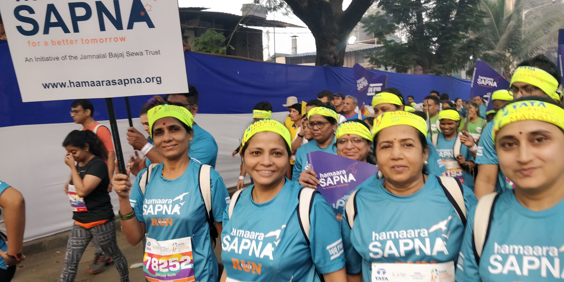 Project Director, Staff and beneficiaries of Hamaara Sapna doing the dream run. Happy hearts and smiling faces